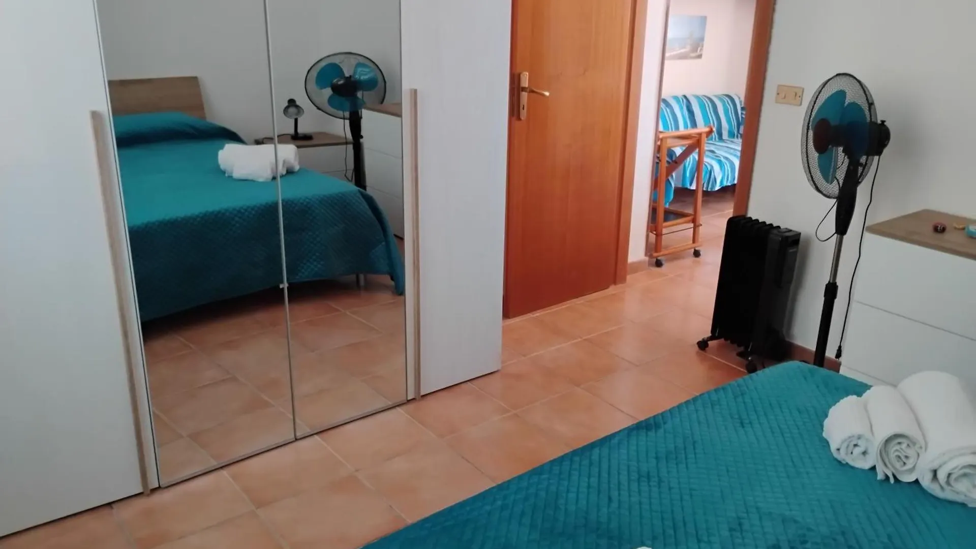 Апартаменты La Spiaggetta Шакка Италия